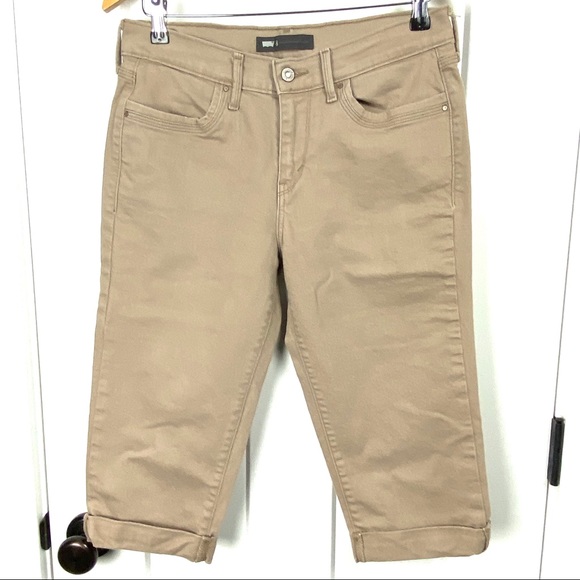 Levi's Denim - Levi’s 8 tan cropped roll up jeans